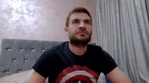 10in_deluxe online show from January 17, 5:27 pm