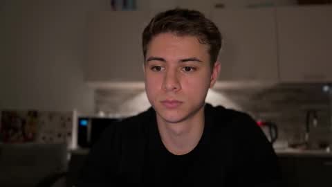 Lance online show from November 5, 4:42 pm