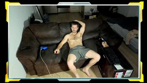 Snapshot of 19reddragon86 chatting on December 3, 1:06 am 19reddragon86 online show from December 3, 1:06 am