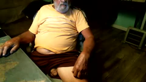 1handyanddee online show from July 25, 2:30 am