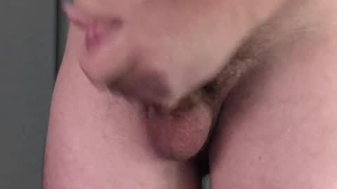 Snapshot of 1luckyman4you chatting on February 21, 6:18 am 1luckyman4you online show from February 21, 6:18 am