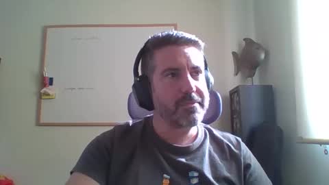 Snapshot of 23cmt4you_vlc chatting on October 16, 9:28 am 23cmt4you_vlc online show from October 16, 9:28 am