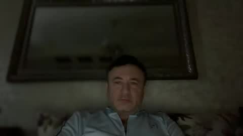 Adam online show from December 6, 8:40 pm