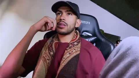 E V I L online show from December 16, 7:54 pm