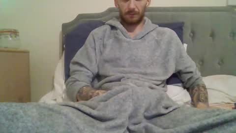 420feetloverr420 online show from February 1, 10:58 am