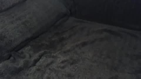 Snapshot of 4playcums4u chatting on October 3, 12:59 am 4playCums4u online show from October 3, 12:59 am