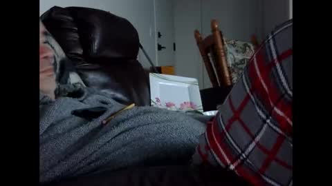 66bear online show from October 12, 10:15 pm