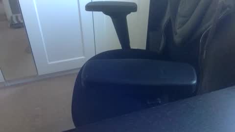 Mr CK online show from April 6, 11:00 am