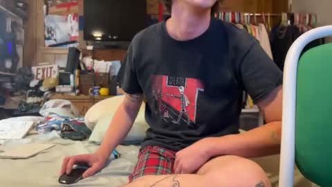 FUCKR online show from May 18, 7:03 am