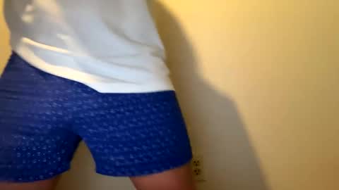 6incher LB online show from December 7, 12:31 am