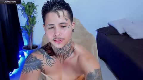 Snapshot of 777_stefantransmen chatting on September 16, 12:12 am Stefan online show from September 16, 12:12 am