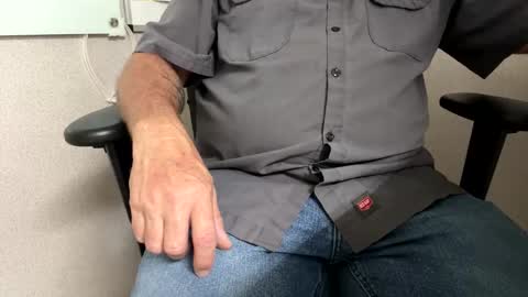 77bogusjim77 online show from June 8, 6:31 pm