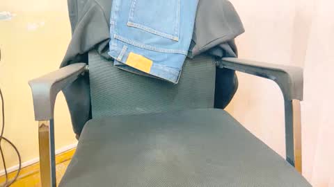 bob big head online show from February 25, 10:05 am