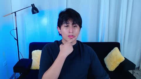 zyan online show from January 6, 8:35 pm