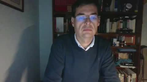 8age online show from January 21, 7:06 pm