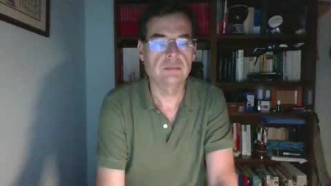 8age online show from September 17, 9:16 pm