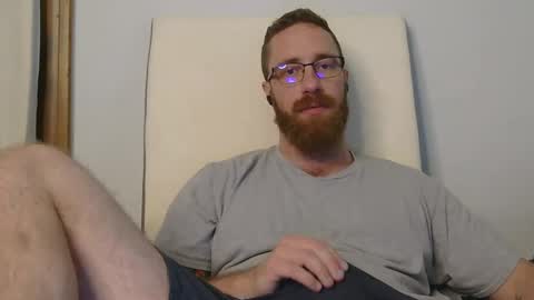8InchesAndSomeHoles online show from June 8, 5:25 pm