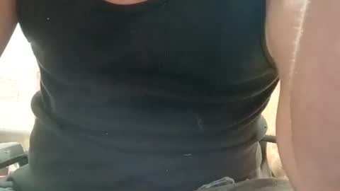 8inchwyteboi online show from October 28, 5:43 am