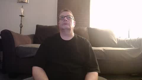 989guy online show from March 22, 8:58 pm