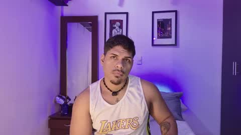 _28omar online show from June 7, 5:31 pm