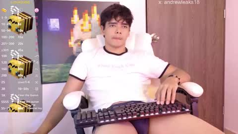 _an_drew18 online show from March 14, 2:35 pm