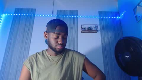 Andrew online show from February 10, 3:22 am