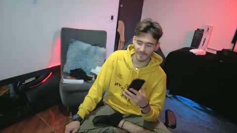 delacruz online show from April 6, 1:57 am