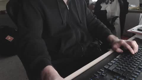 Snapshot of _dmc chatting on January 17, 8:45 am _dmc online show from January 17, 8:45 am