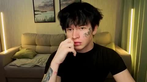 _dream_boys_ online show from October 14, 9:00 pm