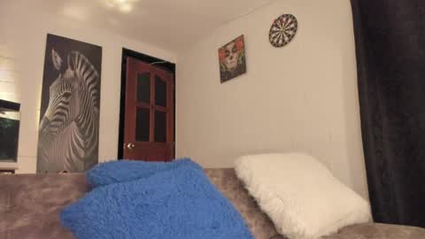 Emilio online show from April 4, 8:44 am