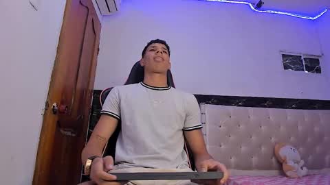 Flix online show from March 24, 8:02 pm