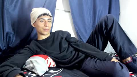 jair eduardo online show from November 27, 2:21 pm