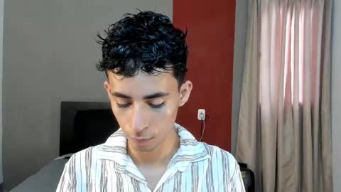 jair eduardo online show from February 12, 12:00 pm