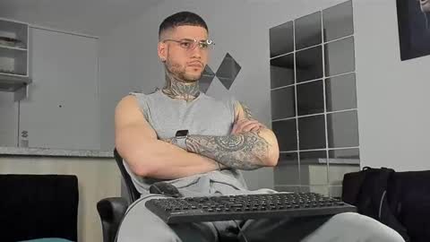 jeison online show from December 28, 2:01 am