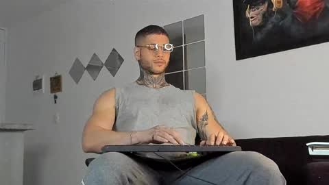 jeison online show from March 2, 5:01 am