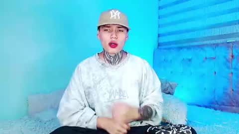 mod online show from June 28, 5:24 am