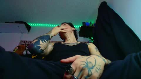 SHADOW online show from May 25, 3:29 pm