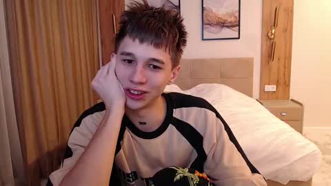 Snapshot of _kurt chatting on March 6, 10:47 pm Kurt online show from March 6, 10:47 pm