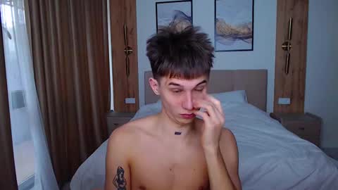 Snapshot of _kurt chatting on February 15, 2:00 pm Kurt online show from February 15, 2:00 pm