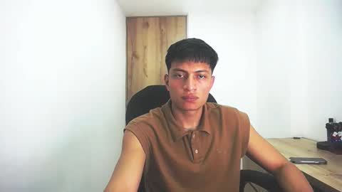 Juan Pablo-independent model online show from February 27, 11:58 pm