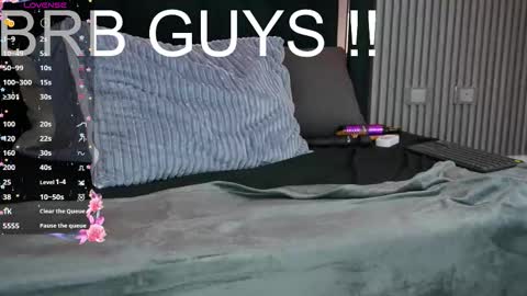 Angel  online show from November 20, 3:33 pm