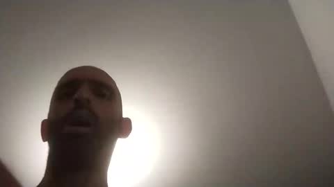 a02257661 online show from May 30, 4:01 am