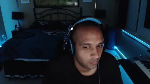 a4orce online show from March 13, 3:36 am