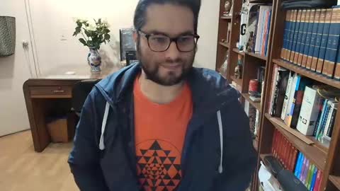 aalejandroov online show from March 9, 2:50 am