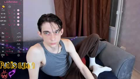 Aaron Bang online show from May 16, 9:13 pm