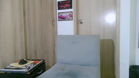 Aaron kwok online show from April 7, 12:32 am