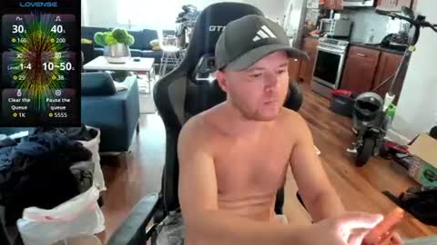 Aaron Skye online show from July 27, 9:22 pm