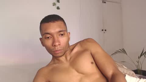 Heyy my name is Aaron online show from February 17, 2:04 pm