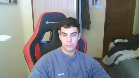 aaronlavine online show from April 24, 5:48 pm