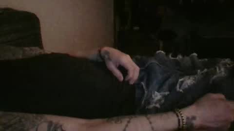 aaronm7907 online show from March 1, 1:05 am